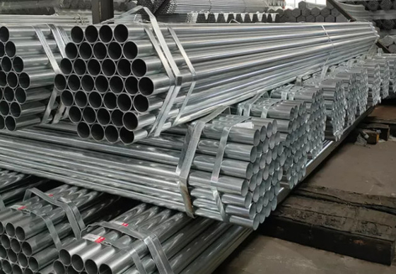 Погружение круга ASTM горячее гальванизировало стальную трубу Q195-Q235 6m-12m с вами стальными