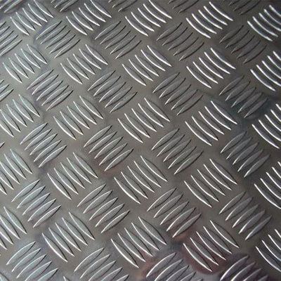 Выбитая плита Chequered Gi DX53D DX54D 1250mm 1500mm Z181-Z275g/M2